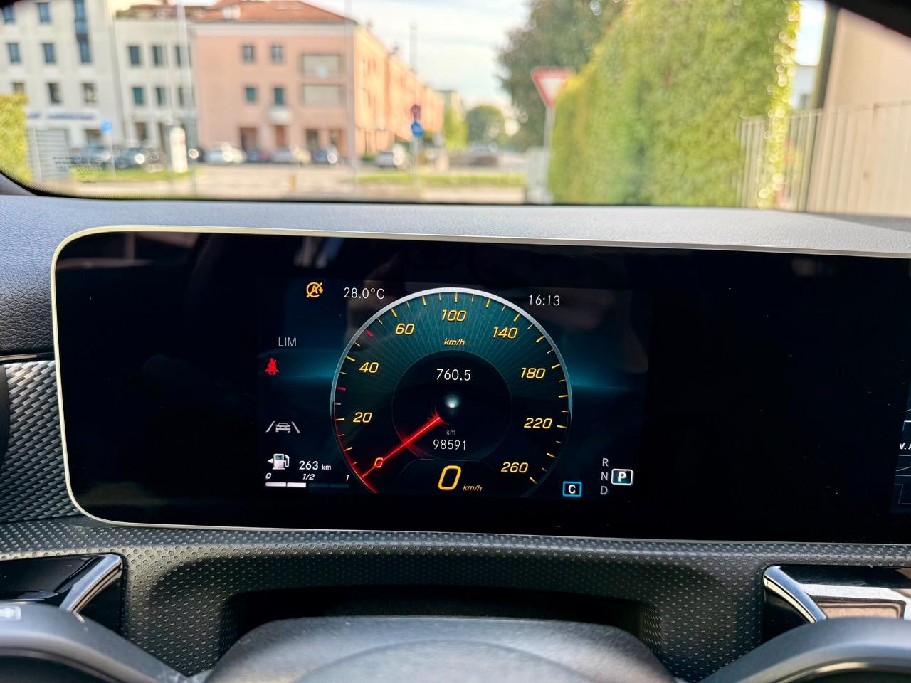 Mercedes-Benz A 250 Business auto 224cv TAGLIANDI CERTIFICATI MERCEDES