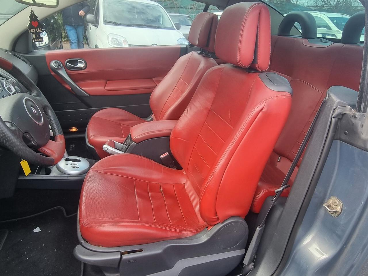 Renault Megane Mégane C-C 1.9 dCi/130CV Luxe
