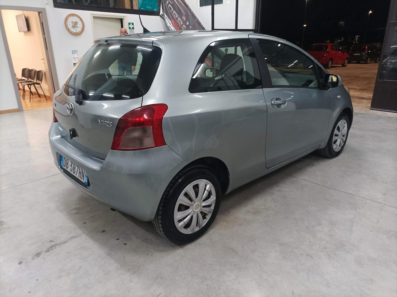 Toyota Yaris 1.0 CV 69 3 porte 05/2006