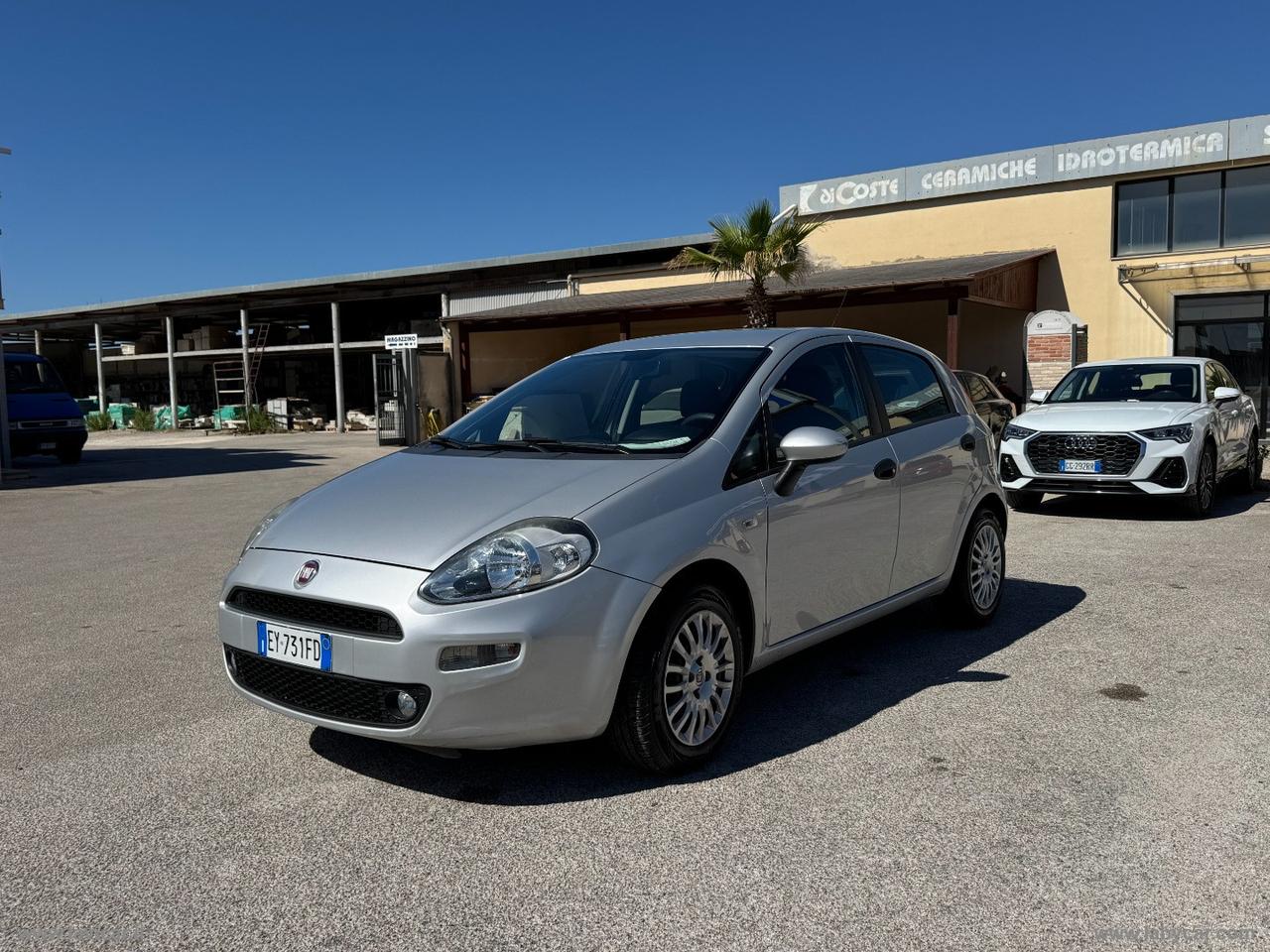 FIAT Punto 1.3 MJT II 75 CV 5p. Young
