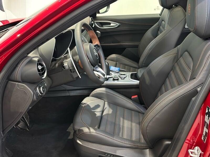 Alfa Romeo Giulia Giulia 2.0 Turbo 280CV AT8 AWD Q4 Intensa