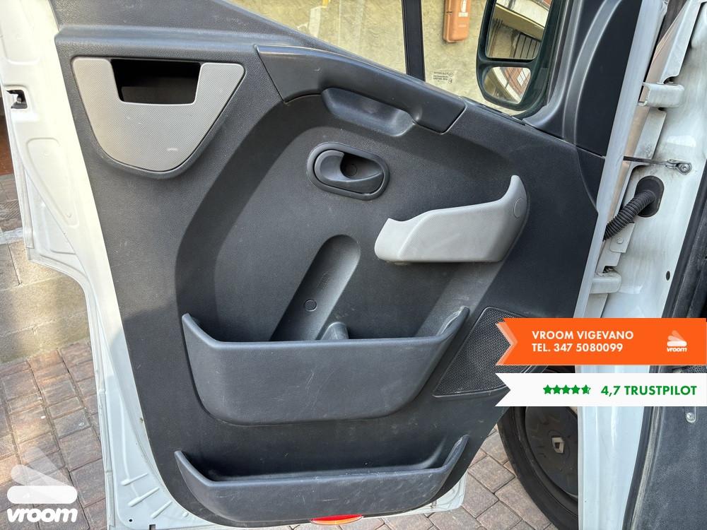RENAULT Master 5ª serie Master T33 2.3 dCi/125...