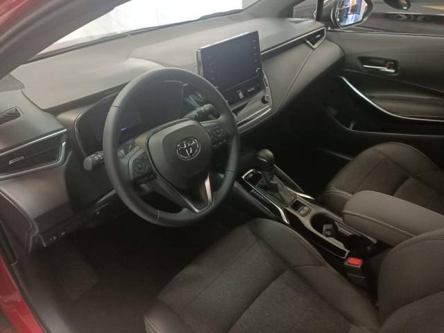 Toyota Corolla 1.8h Business cvt