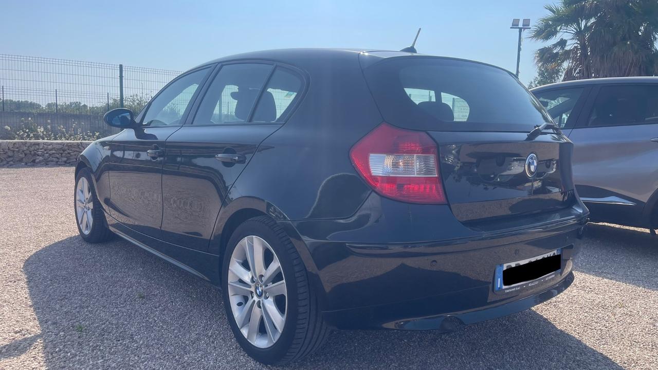 Bmw serie 1 120d 5 porte 06’