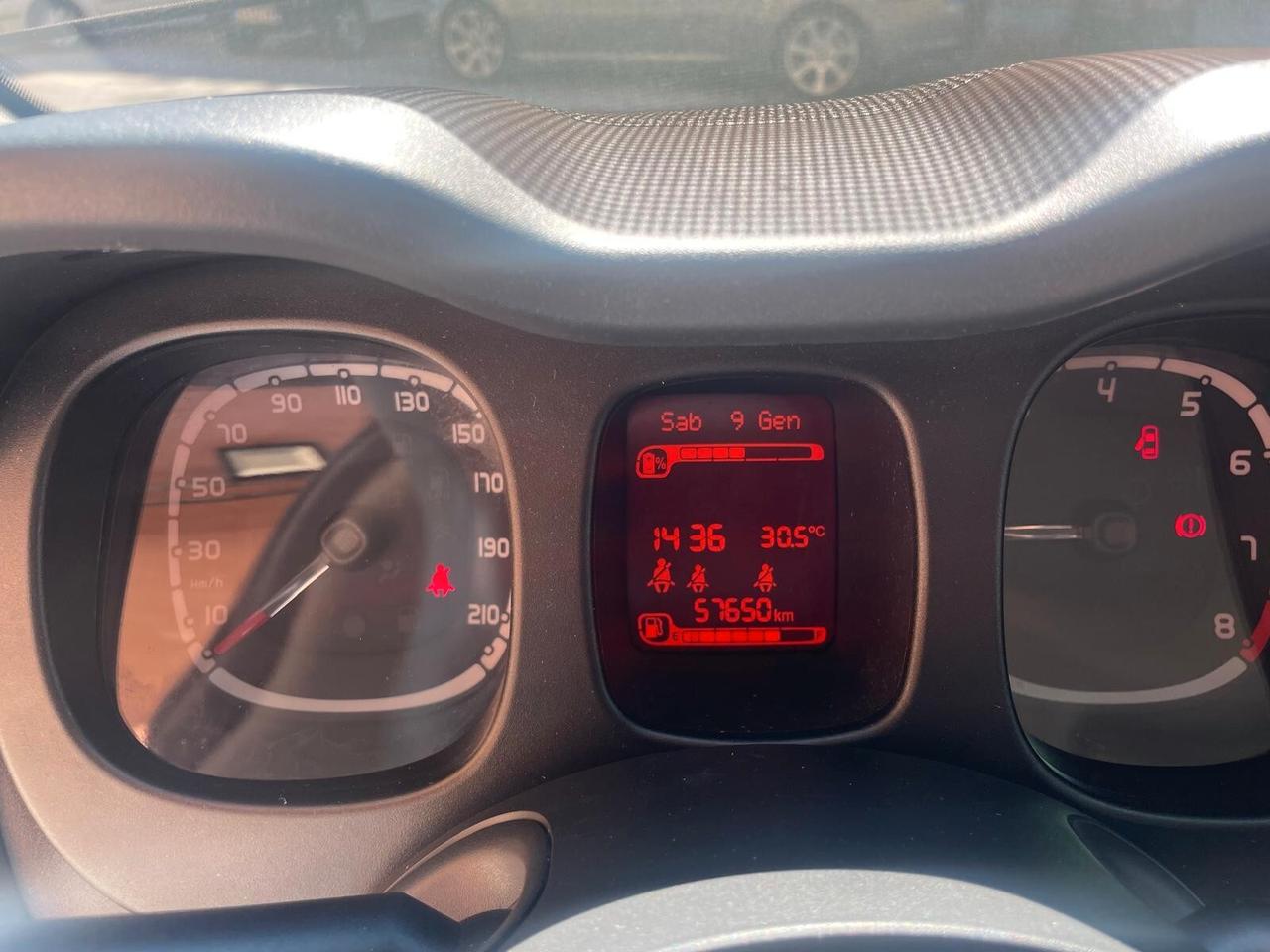 Fiat Panda 1.0 FireFly S&S Hybrid Red