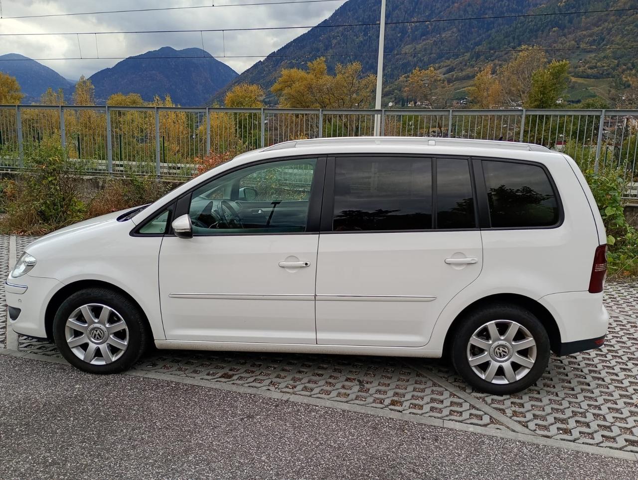 Volkswagen Touran 1.4 TSI Comfortline EcoFuel