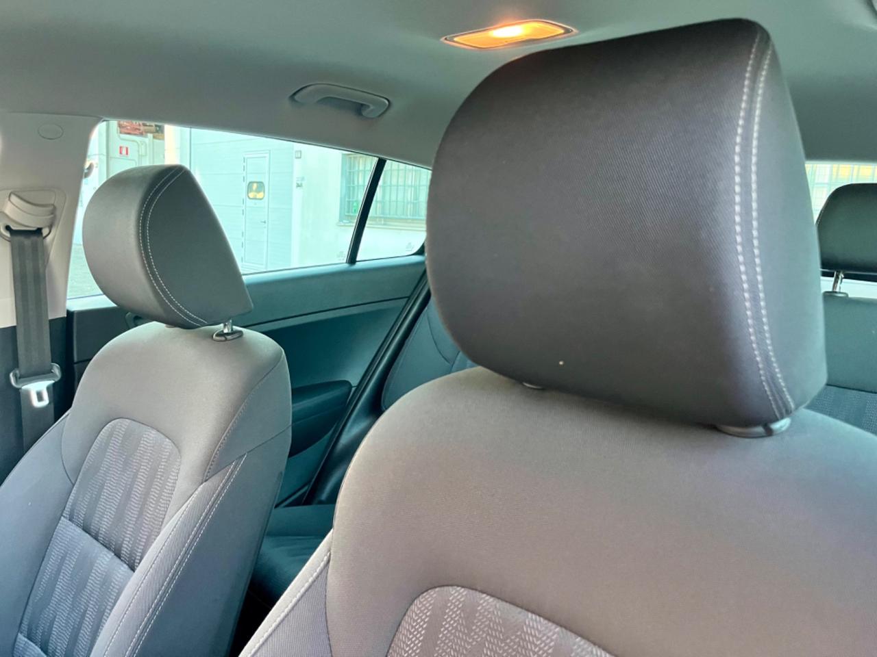 Kia Sportage 1.7crdi 2017 104.000km c.automatico perfetta