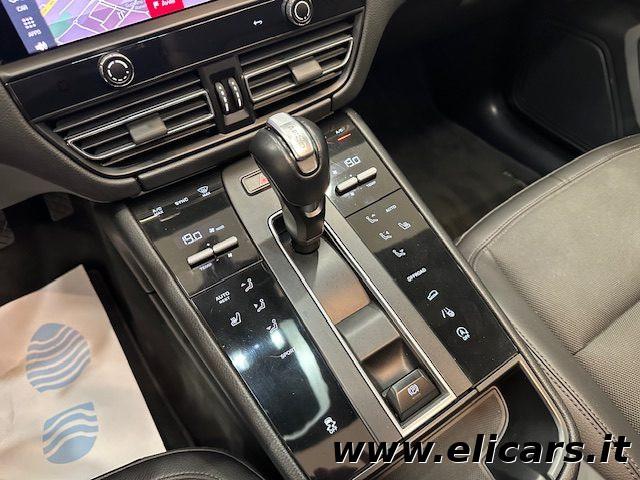 PORSCHE Macan 2.0 / TETTO PANORAMICO / TELECAMERA