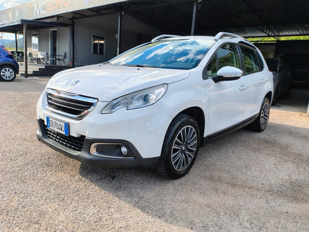 Peugeot 2008 1.2 VTi 82CV Allure