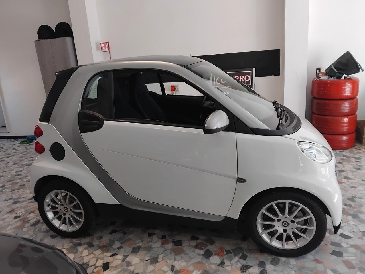 Smart ForTwo 1000 52 kW coupé pulse