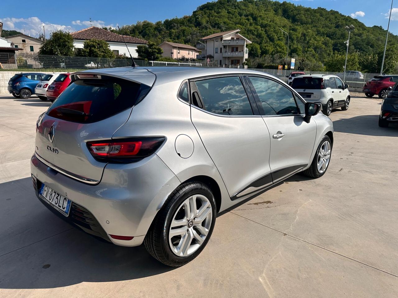 Renault Clio dCi 8V 90 CV 5 porte