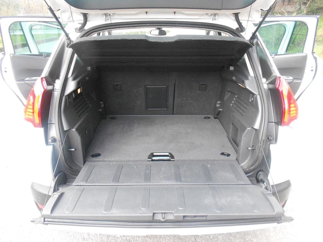 3008(my'16)1.6HDI(STRAFULL-TETTO-NAVI-C.A.-F1)E5B