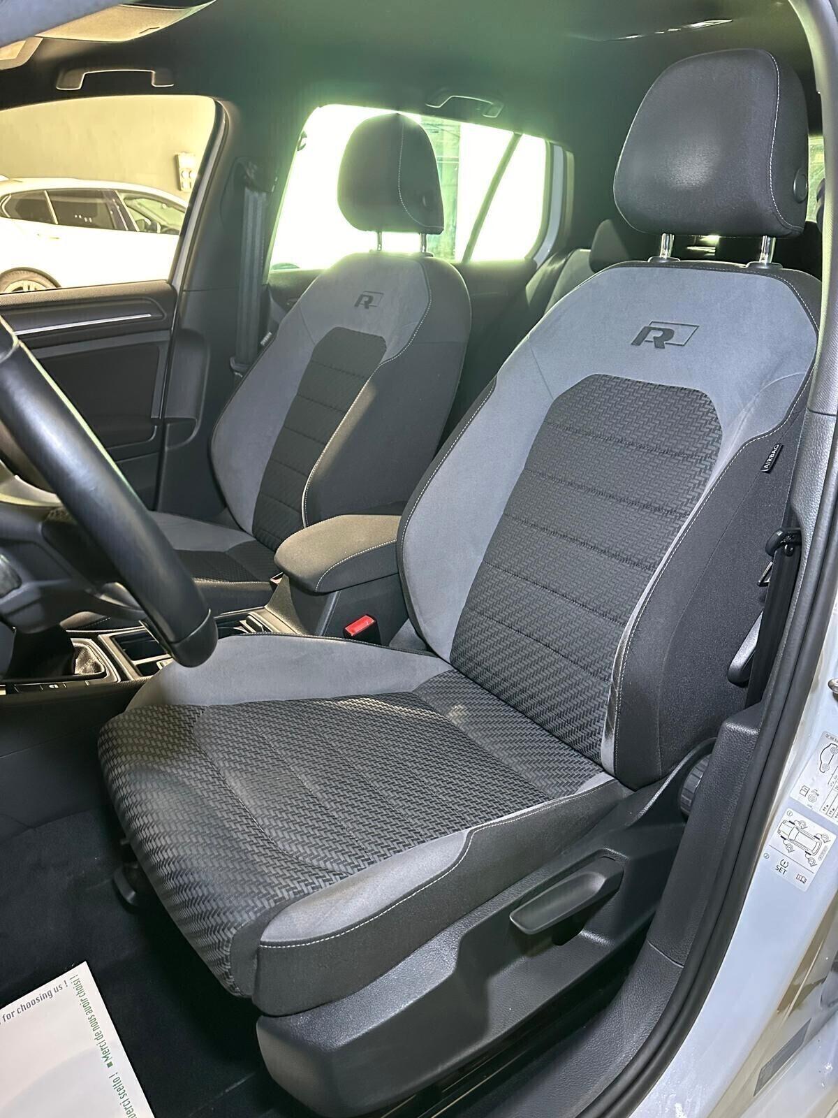 Volkswagen Golf 115 CV 5p. R- LINE