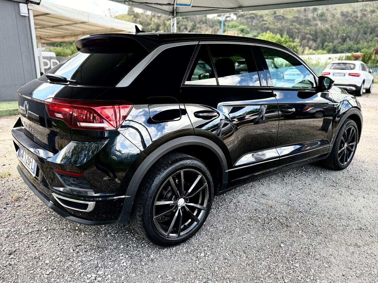 VW T-Roc 1.5 TSI R-LINE *LED*CERCHI18*SENSORI*DSG
