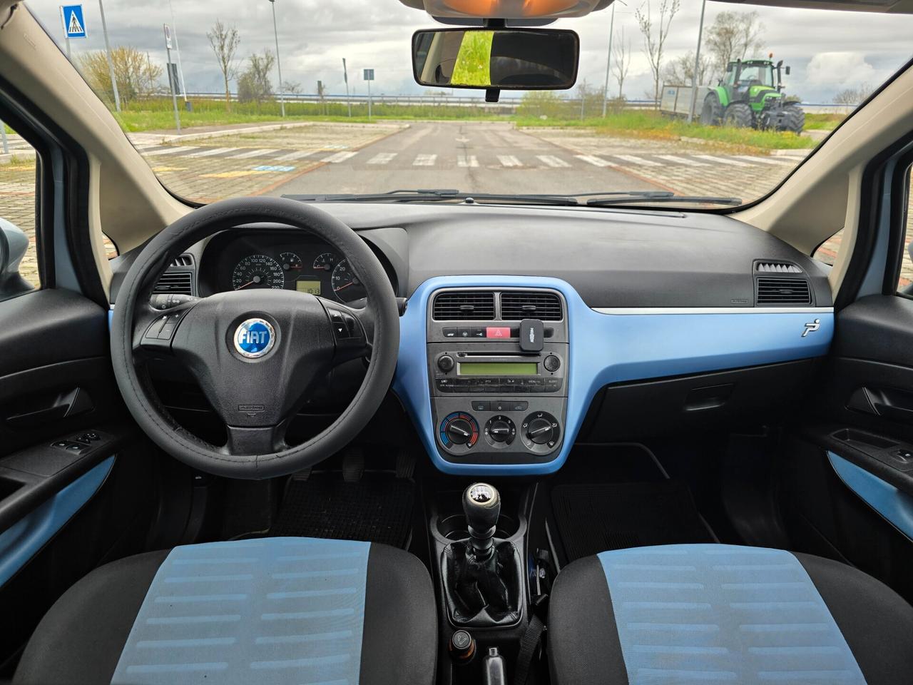 FIAT GRANDE PUNTO 1.2 BENZINA NEOPATENTATI
