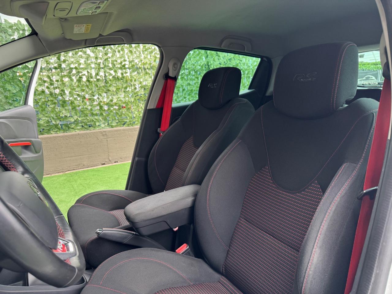 Renault Clio 1.6 T 200CV EDC 5 porte R.S.