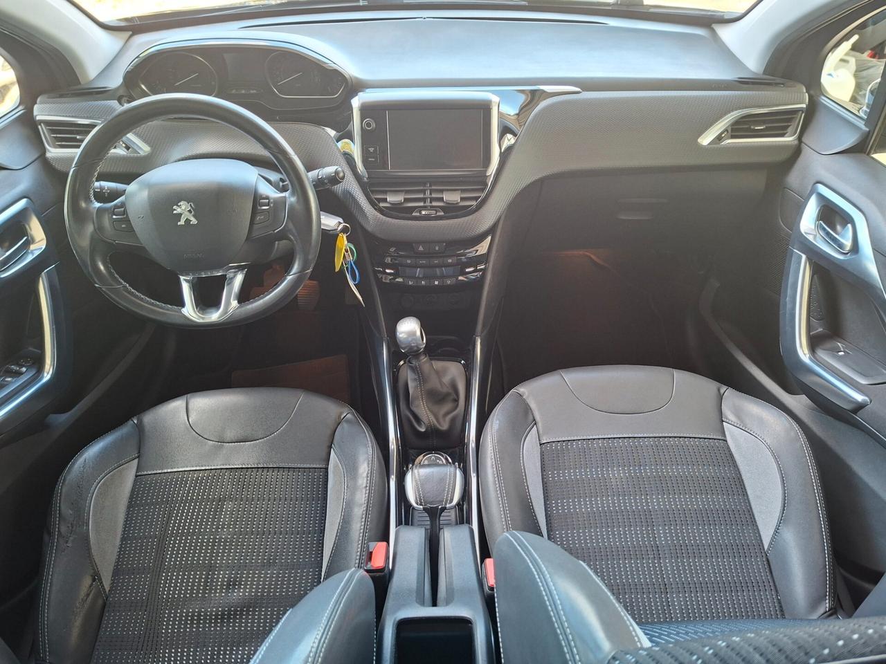 Peugeot 2008 1.6 e-HDi 115 CV Stop&Start Allure