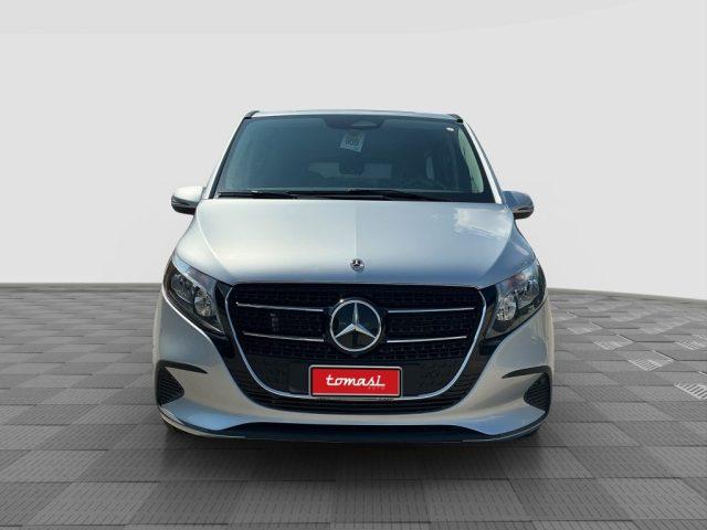 MERCEDES-BENZ CLA sse V V 250 d Automatic Style Long