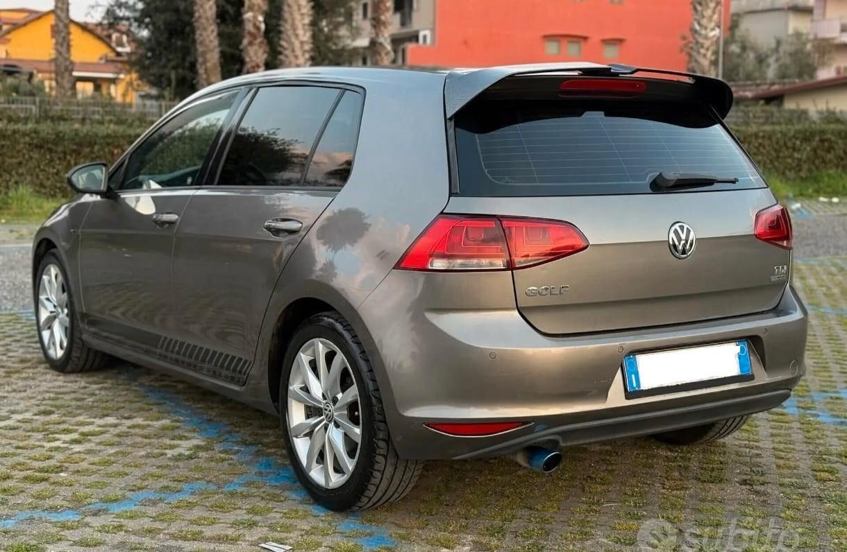 Volkswagen Golf 1.6 TDI DSG 5p. Highline BlueMotion Technology