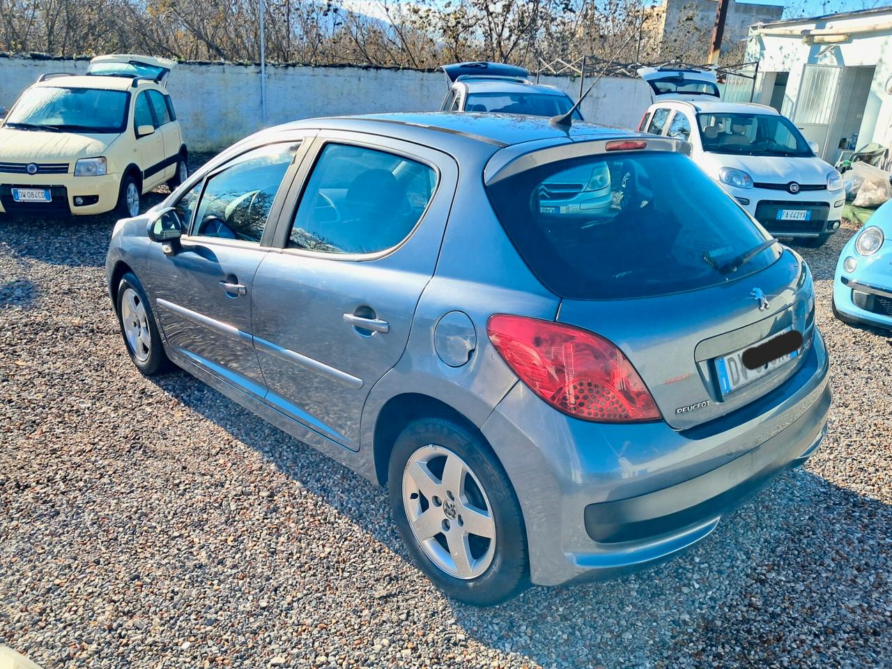 Peugeot 207 1.4 HDi 70CV