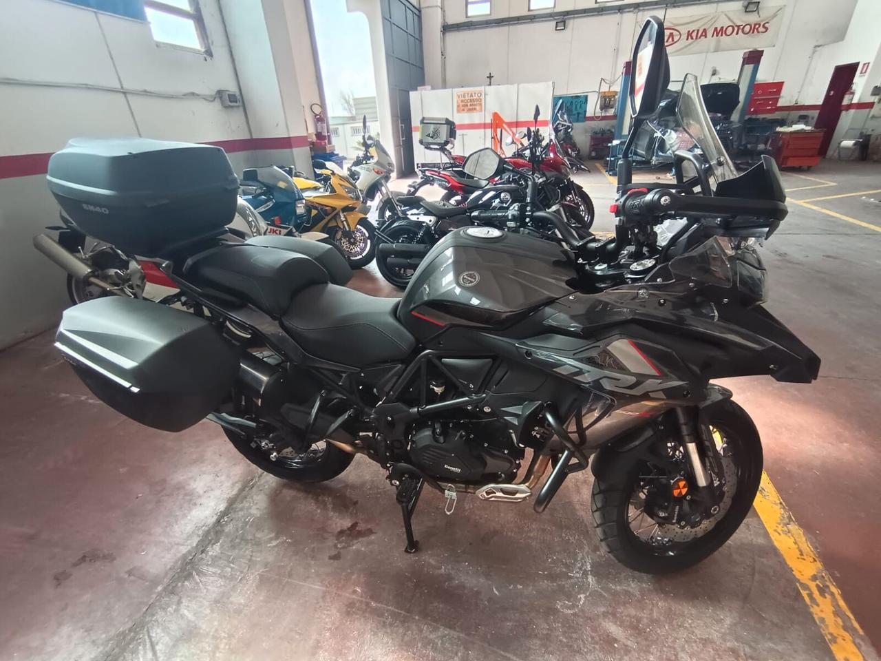Benelli TRK 502 X KM 0