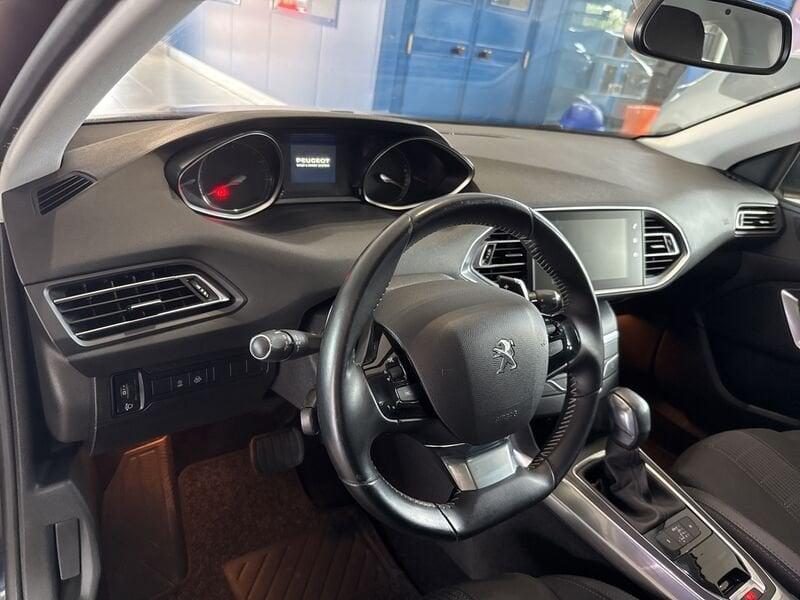 Peugeot 308 BlueHDi 130 EAT6 S&S SW Allure