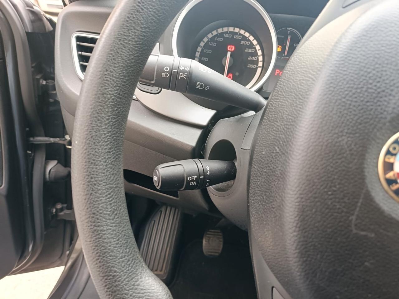 Alfa Romeo Giulietta 1.6 JTDm-2 105 CV Distinctive