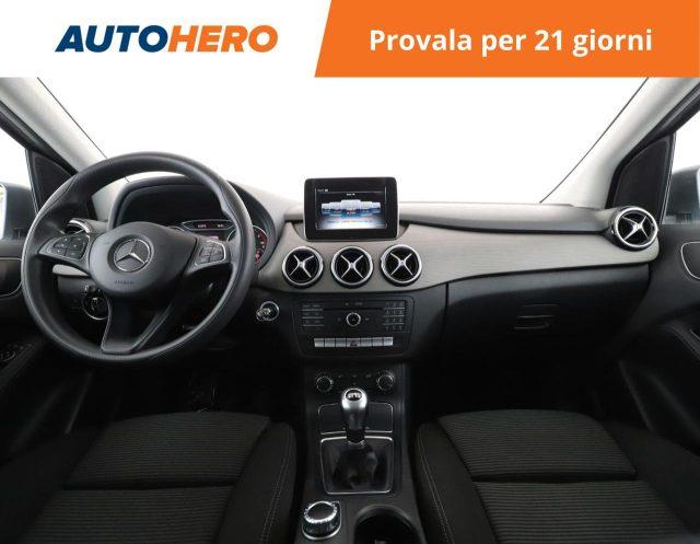 MERCEDES-BENZ B 180 d Business