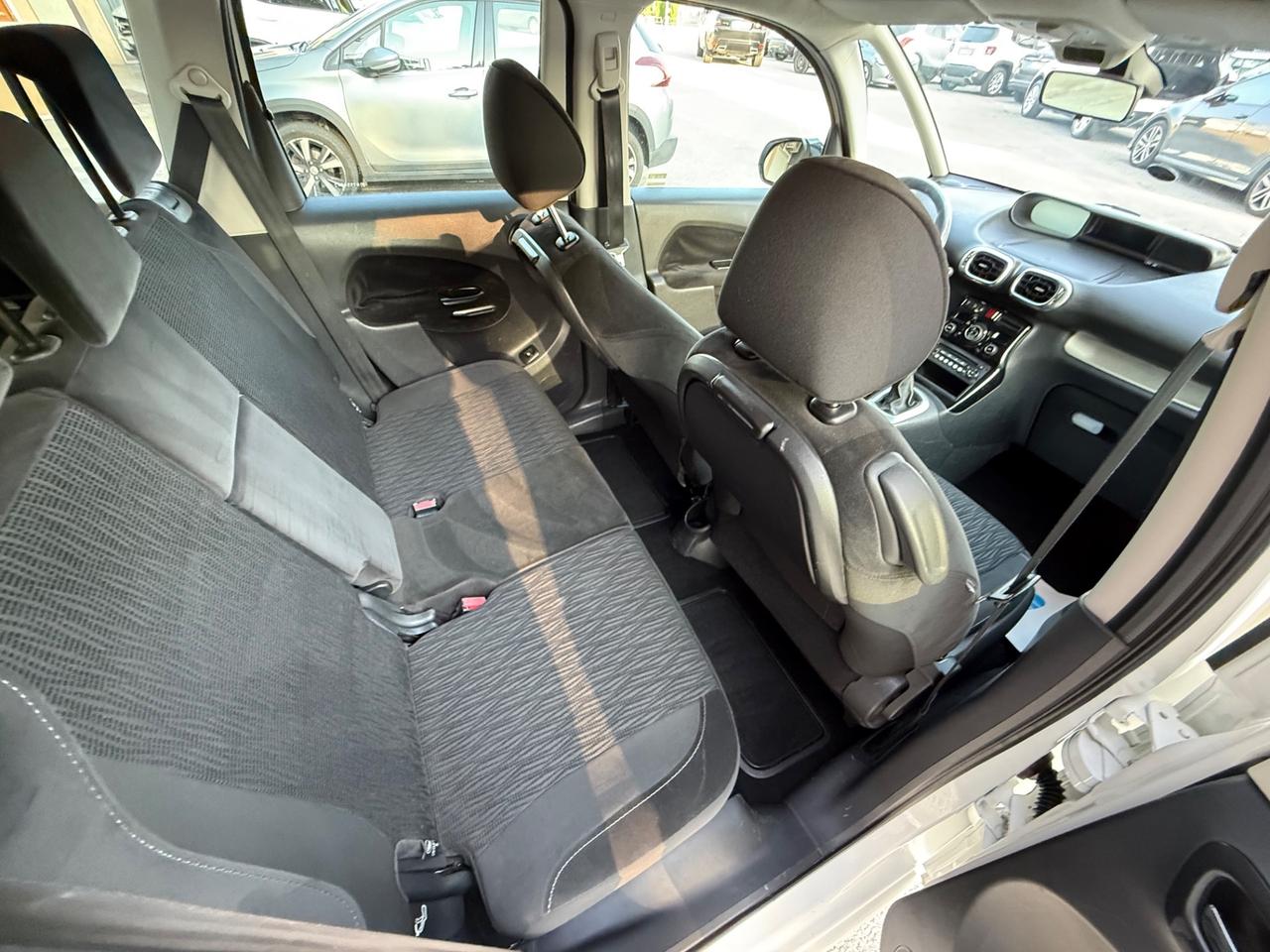 Citroen C3 Picasso 1.6 HDi 90 cv - Neopatentati
