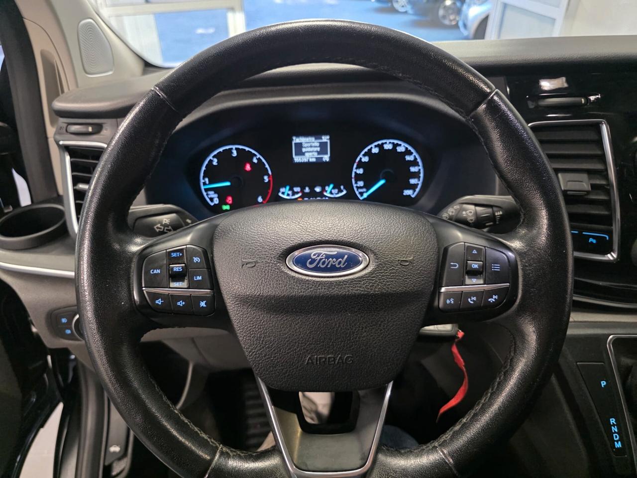 Ford Tourneo Custom 310 2.0 TDCi 170CV PL Titanium