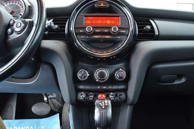 MINI One Mini IV F55-F56 2014 1.2 Hype 3p auto