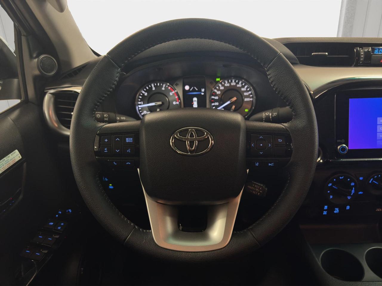 Toyota Hilux 2.4 d-4d double cab Lounge auto