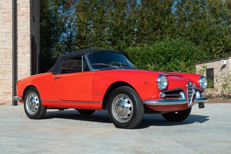 1964 Alfa Romeo Giulia Spider - RDS01661