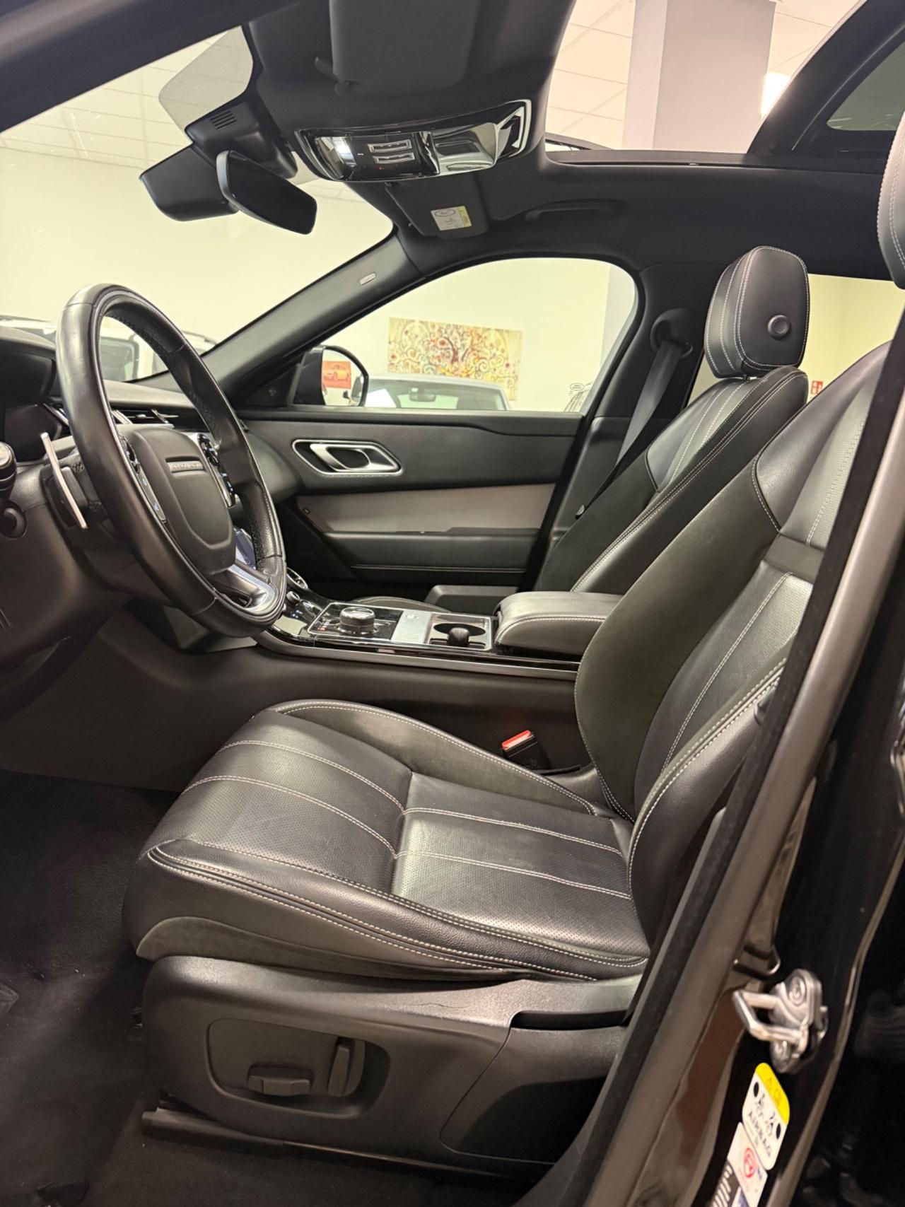 Land Rover Range Velar 2.0D I4 240 CV R-Dynamic HSE