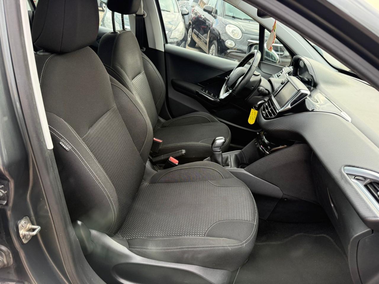 Peugeot 208 BlueHDi 75 5 porte Allure