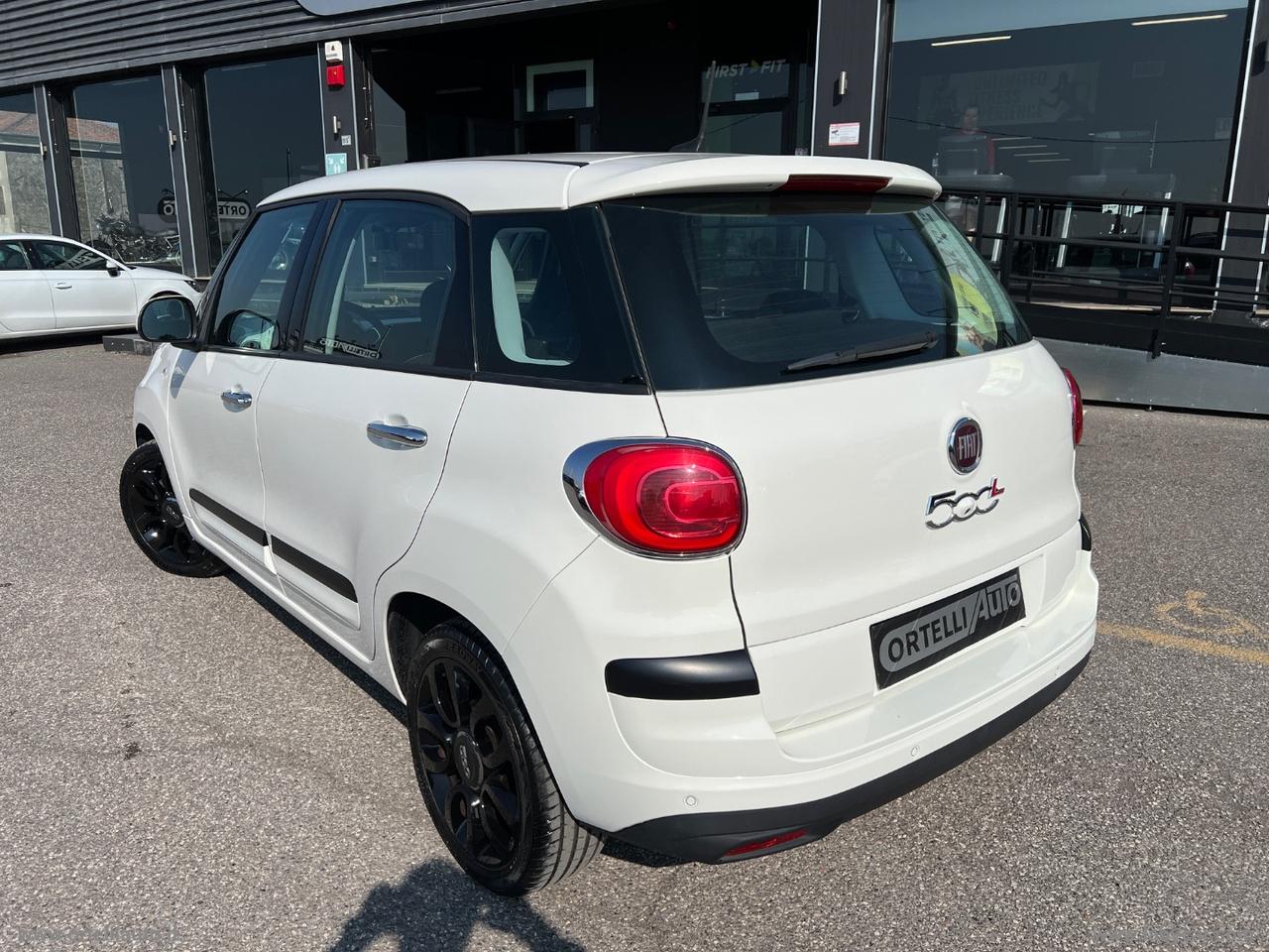FIAT 500L 1.3 MJT 95 CV Dualogic Pop Star IVA DEDUCIBILE