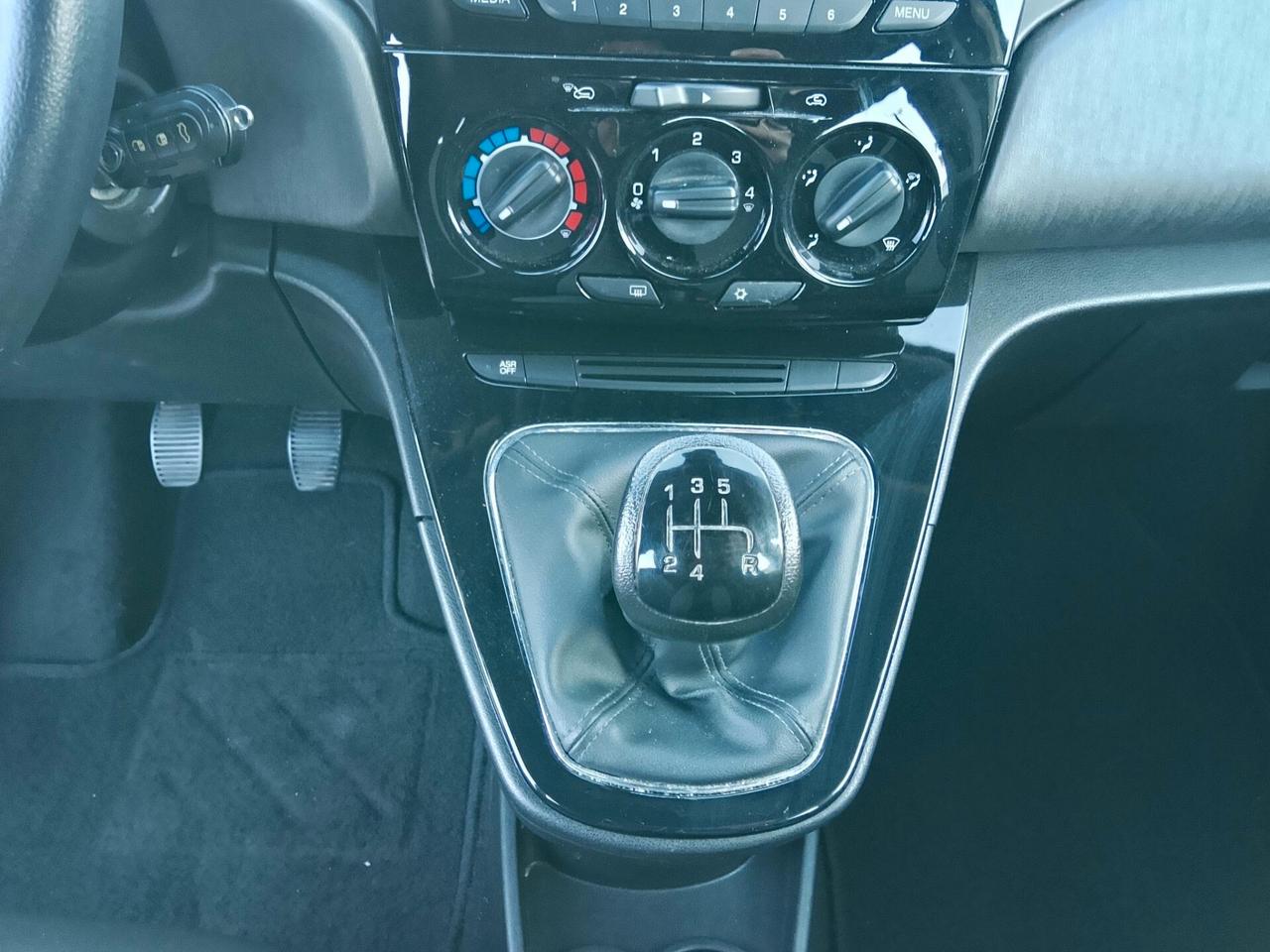 Lancia Ypsilon 1.2 EURO 6 110K KM