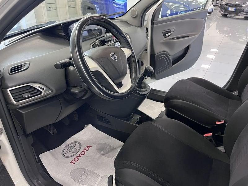 Lancia Ypsilon Ypsilon 1.2 69 CV 5 porte Gold
