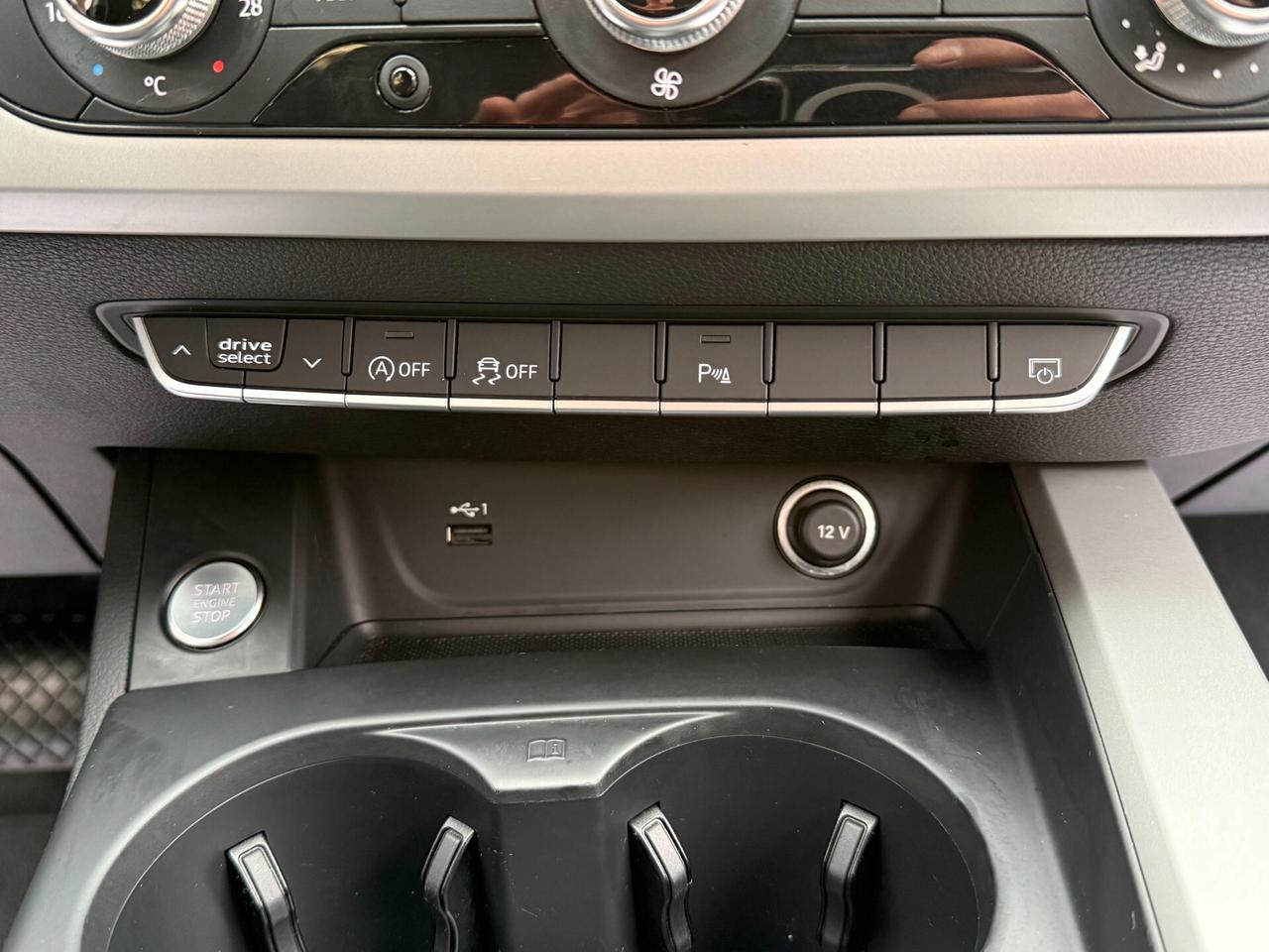 Audi A4 Avant 40 g-tron Stronic NAVI COCKPIT LED