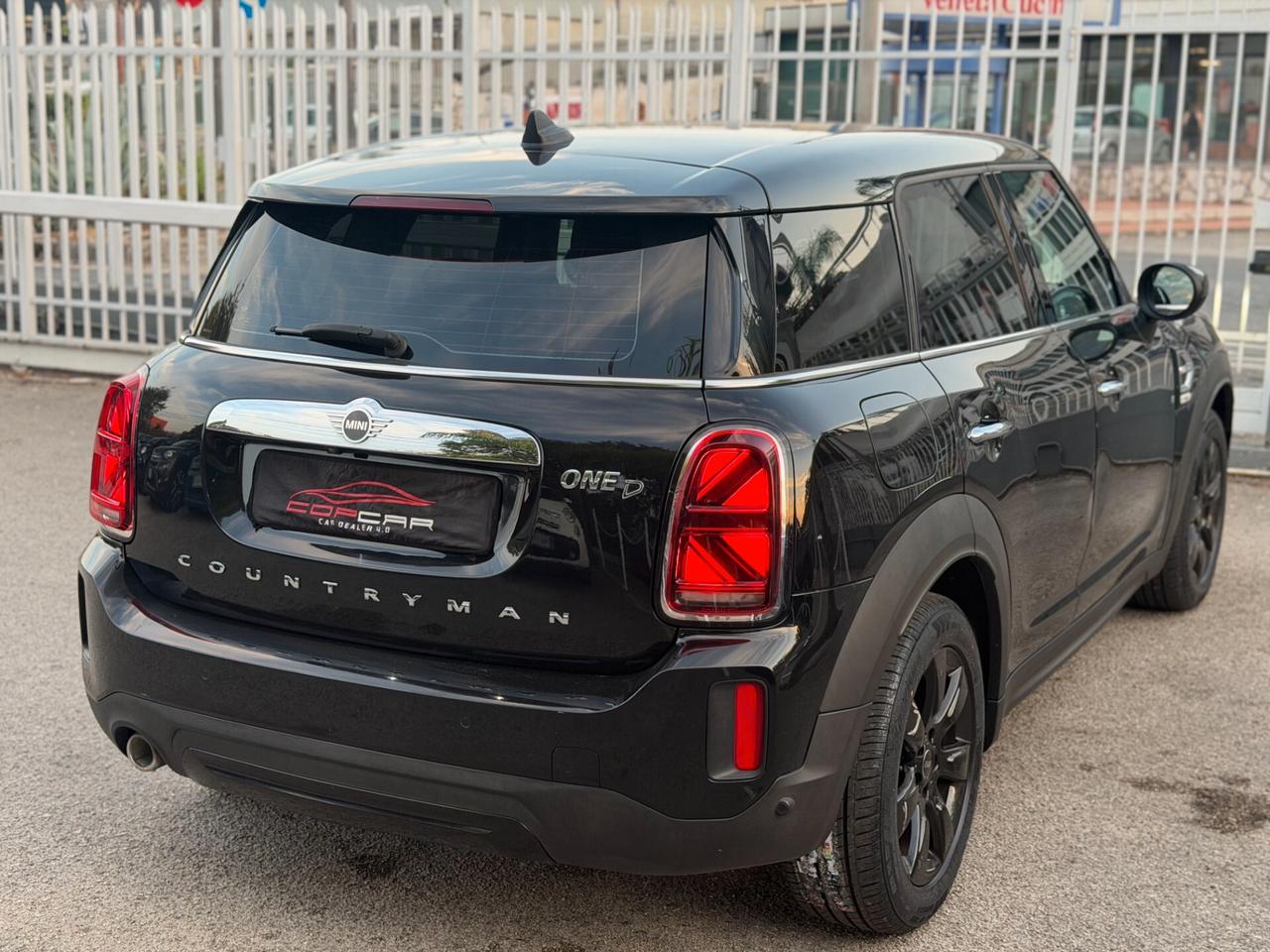 Mini One D Countryman 1.5 116CV Automatica LED NAV