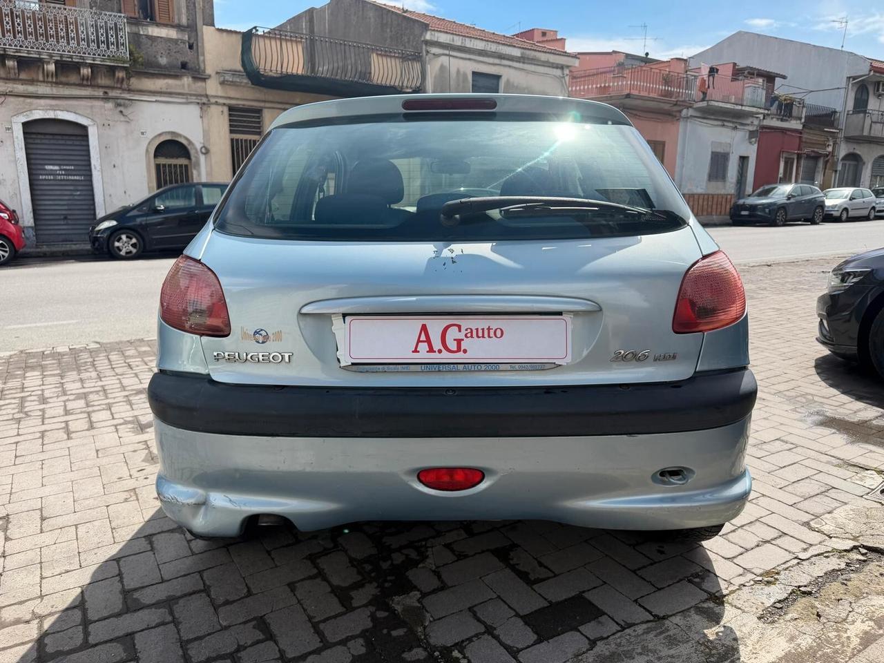 Peugeot 206 1.6 HDi 110cv 5p. XT