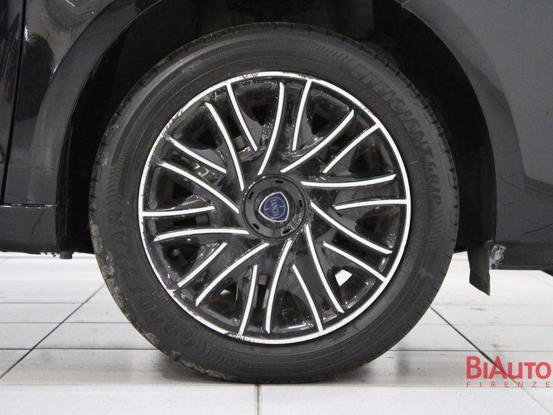Lancia Ypsilon Ypsilon 1.0 firefly hybrid Gold s&s 70cv 5p.ti