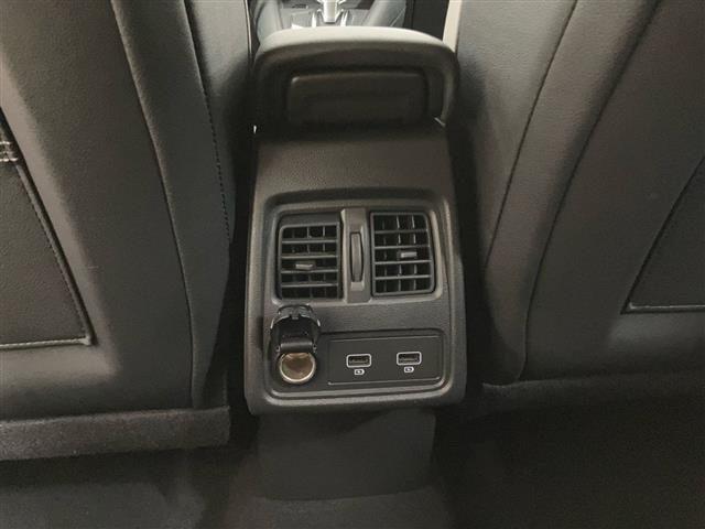 RENAULT Captur 1.5 Blue dCi 115cv Intens EDC