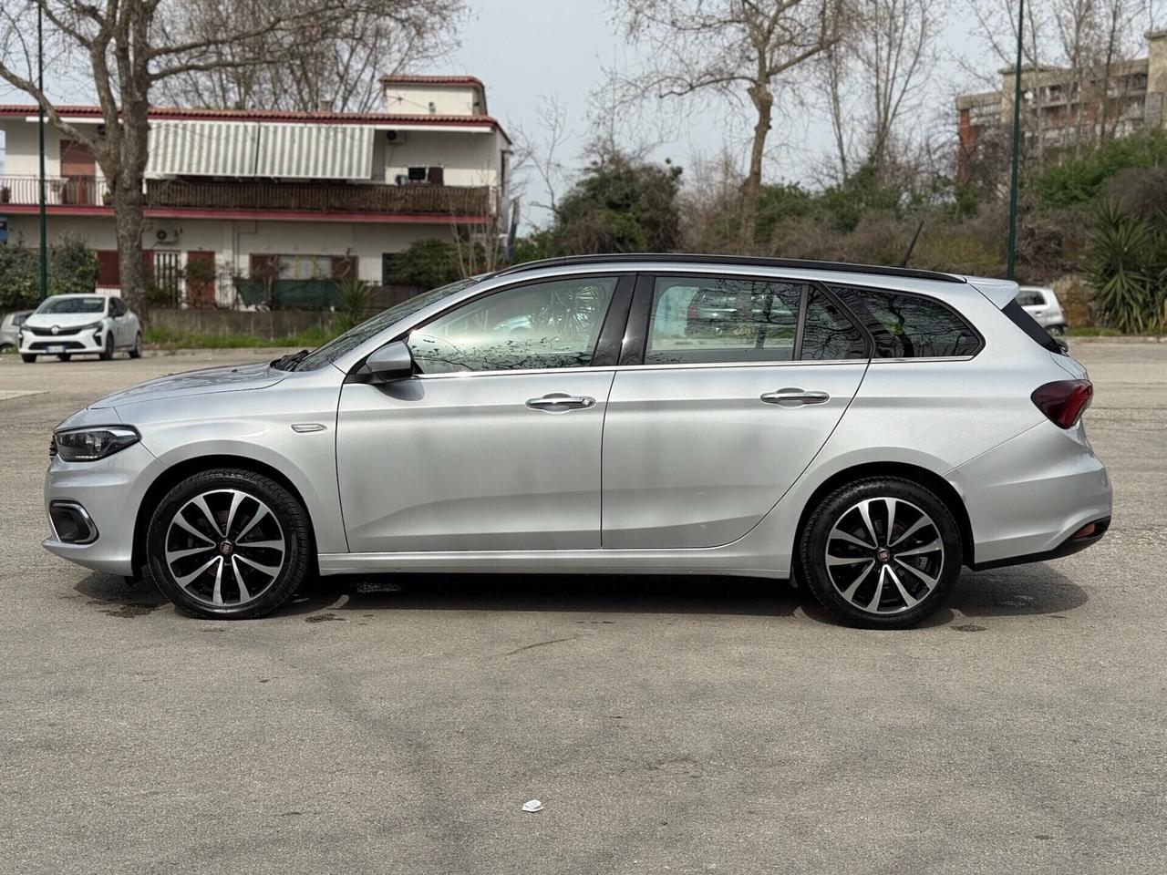 FIAT Tipo 2019 1.6Mtj Lounge 120cv Cambio Automatico