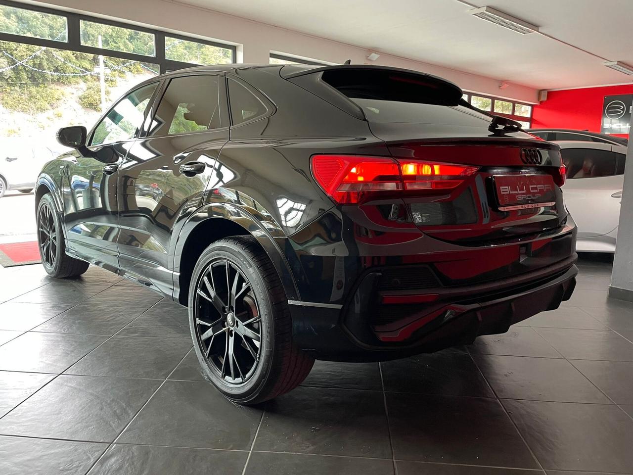 AUDI Q3 SPTB 35 Tdi S-LINE S-TRONIC TOTAL BLACK