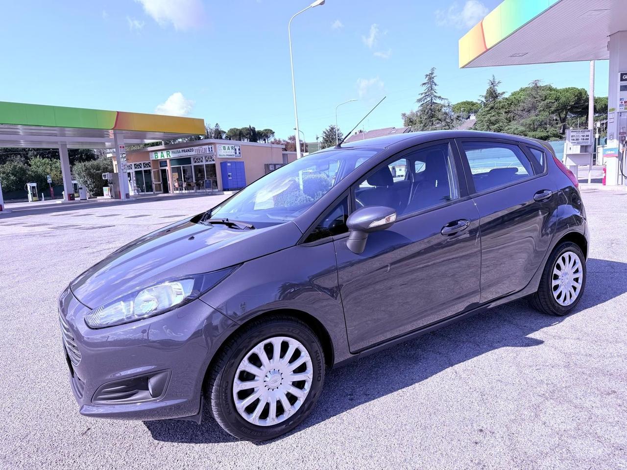Ford Fiesta 1.4 5p. Bz.- GPL Titanium Ok neopatentati