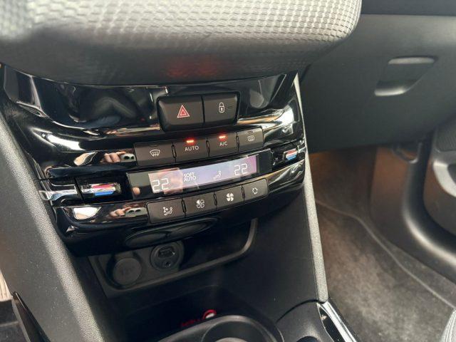 PEUGEOT 2008 BlueHDi 100 S&S Allure