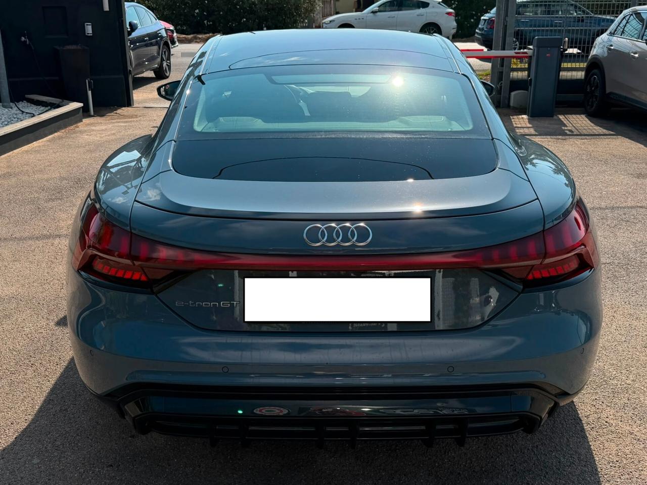 Audi E-tron GT quattro