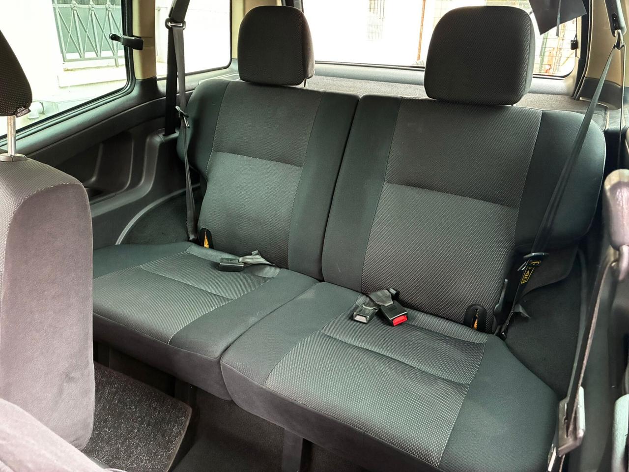 NISSAN TERRANO II 4x4 2.7TDI 125CV - UNICO PROP.