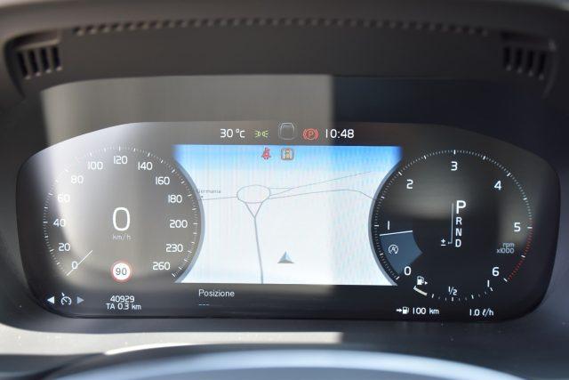 VOLVO XC60 D4 Geartronic Inscription *Sedili risc.,Navi*